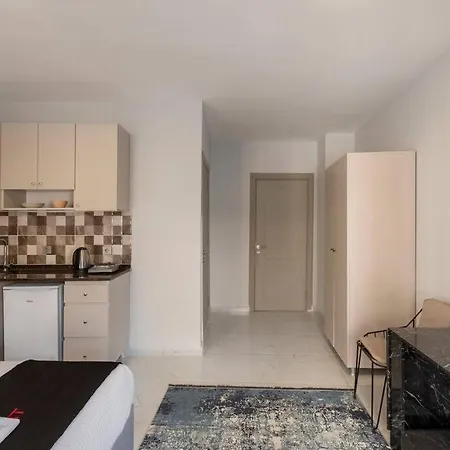 Apartment Cozy & Comfy Studio At Beyoglu - 40